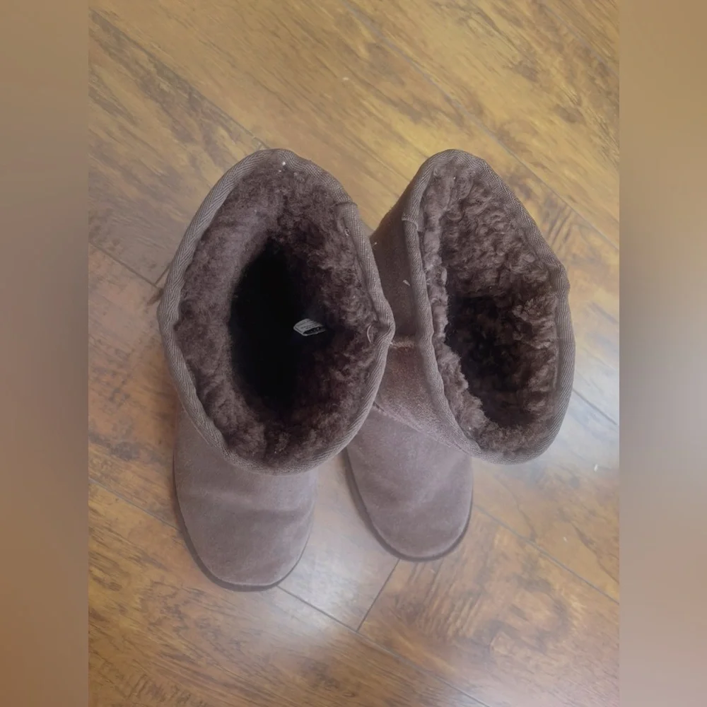 Beach Feet Women Australian Suede‎ Sheepskin Winter Snow Boots Size 9 Chocolate